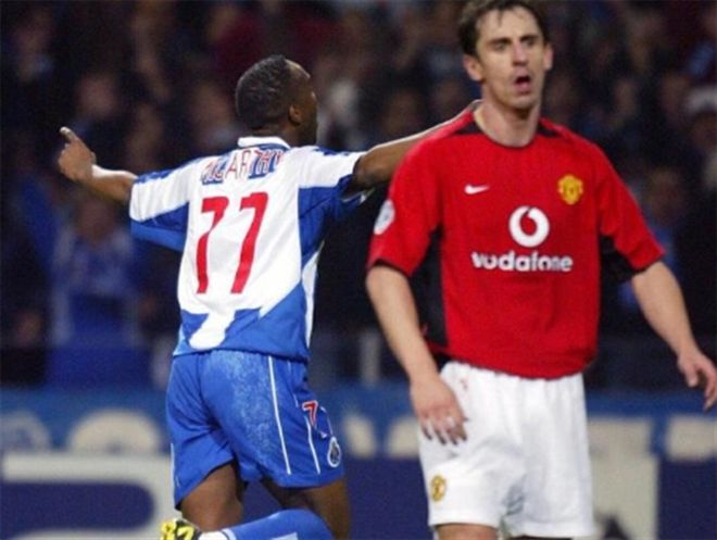 引发争议的 引发争议的